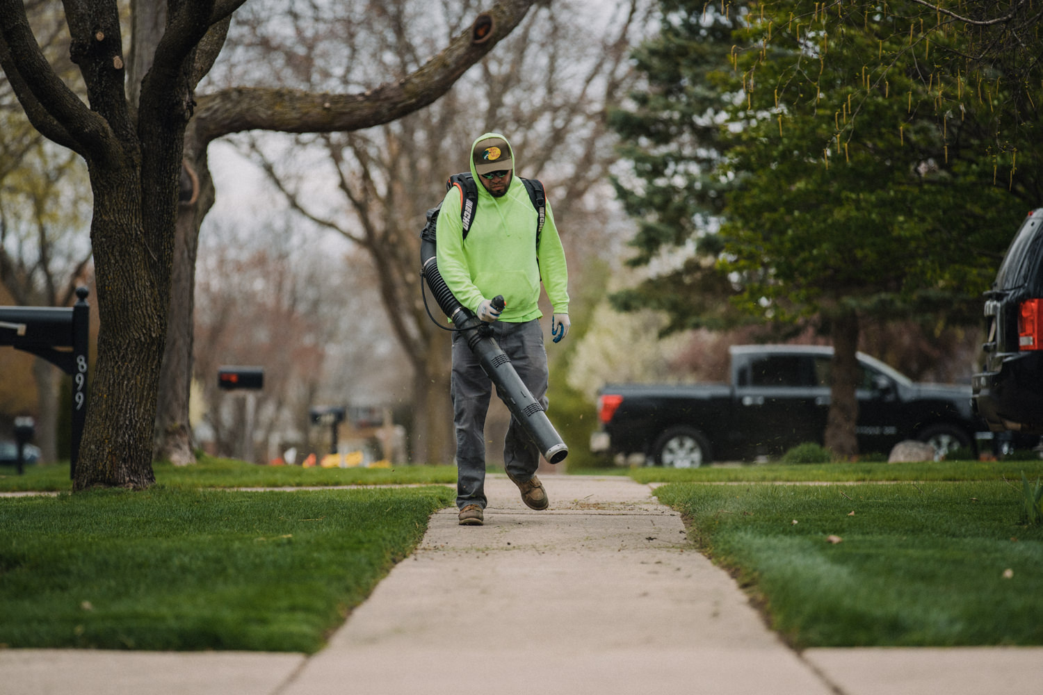 elite-lawn-care-2024-lawn-mowing-11
