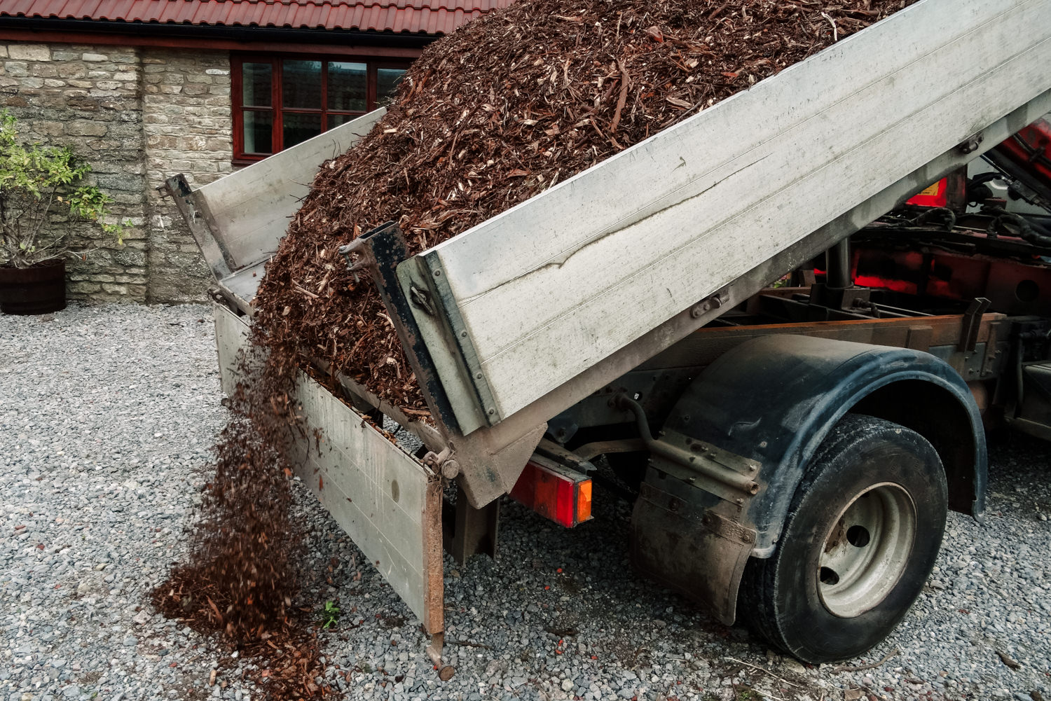 mulch-delivery-service
