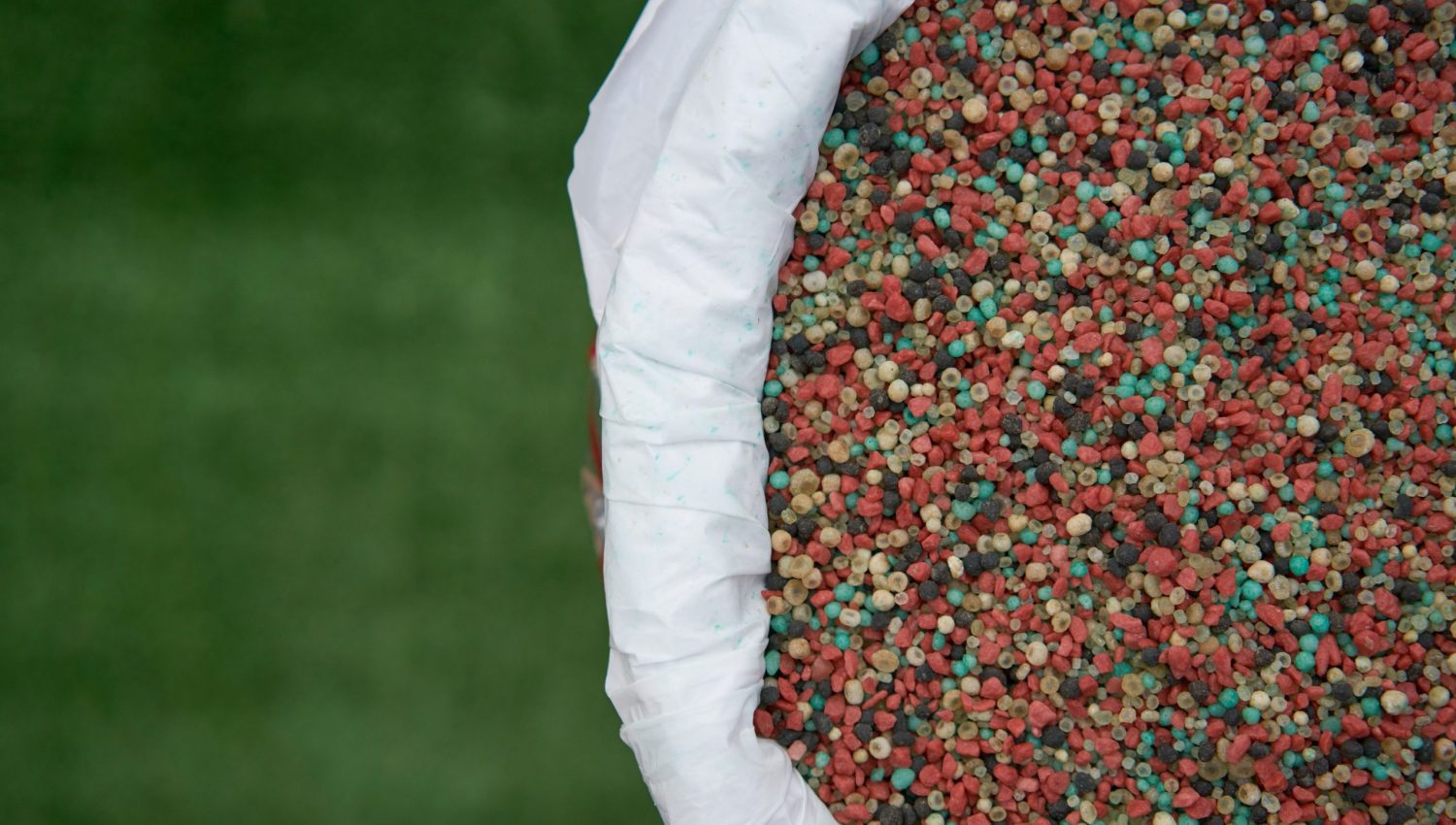 Fertilization and weed control packages for lawn care